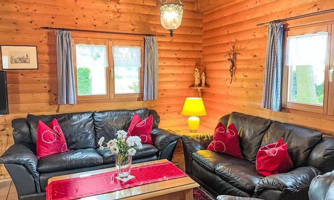 Ruhmannsfelden House | Beautiful private villa for 6 guests with TV and terrace