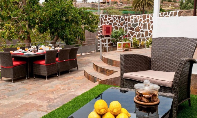 Ingenio Villa | Beautiful private villa for 12 people with private pool, WIFI, A/C, TV and patio