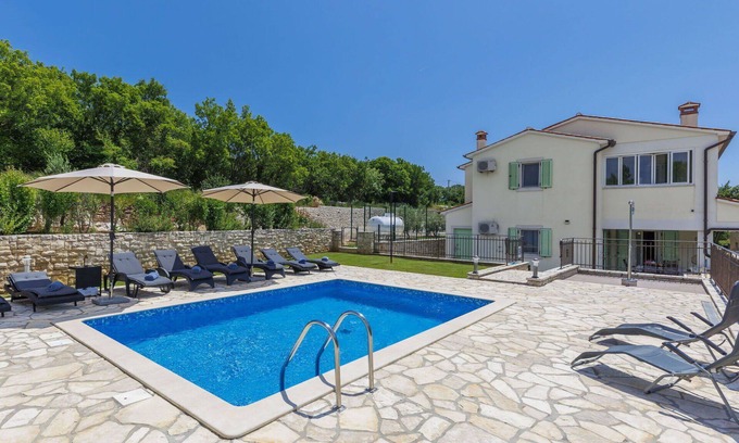 Trgetari House | Beautiful private villa for 8 people with WIFI, A/C, private pool, TV and terrace