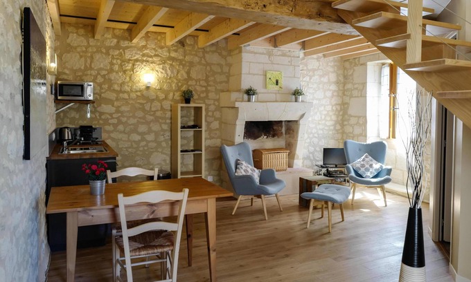 Ligre Apartment | Beautiful Studio in a historical hamlet near Chinon and the Loire Valley Castles