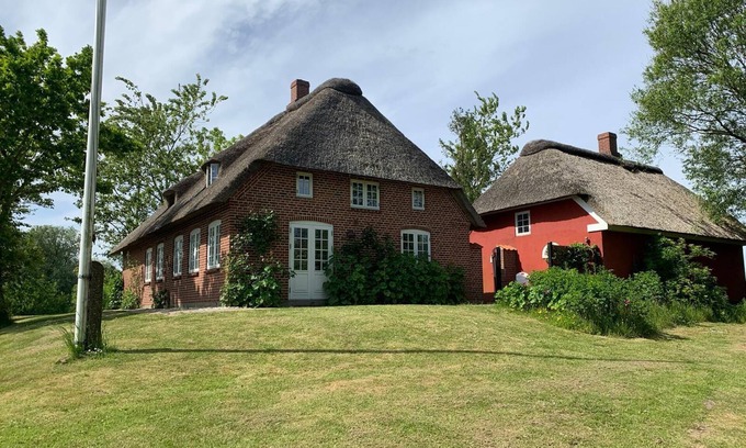 Rudbøl House | Beautiful thatched cottage on the German-Danish border near Sylt