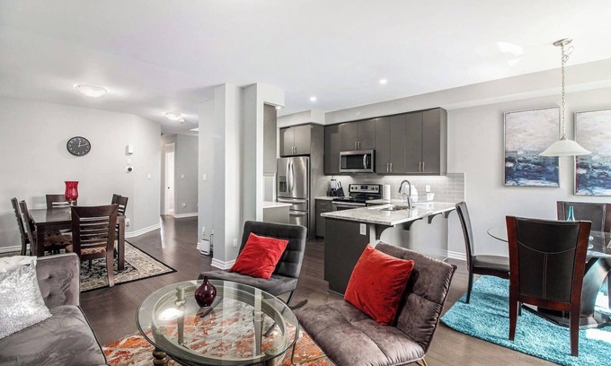 Leitrim Apartment | Beautifully Furnished 3-Bedroom Home