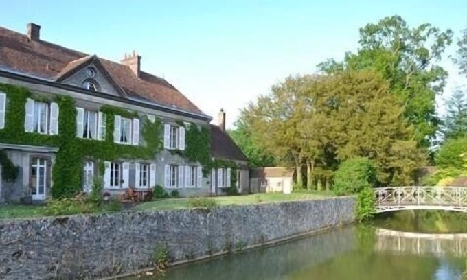 Meauce House | Bed and Breakfast "Louise"