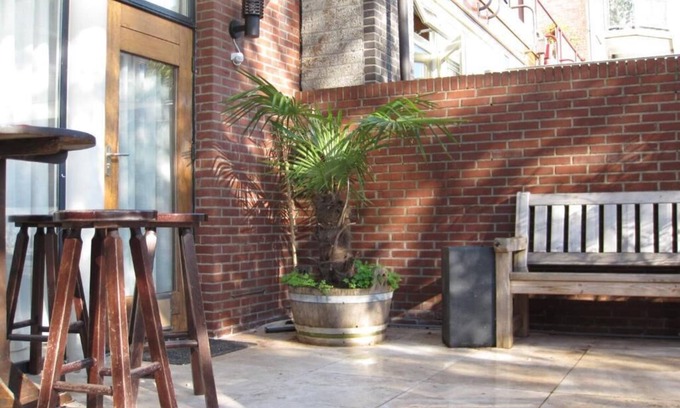 Almere Haven Hotel | Bed and Ontbijt Haddock