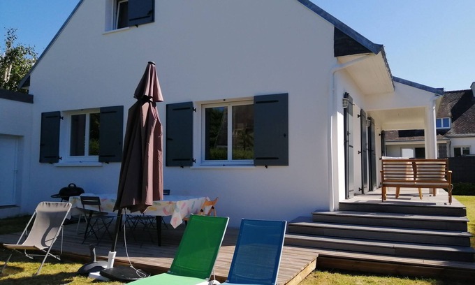 Beg-Meil House | Beg-Meil house - 5 min walk to beaches and shops - 4 bedrooms, sleeps 8 (