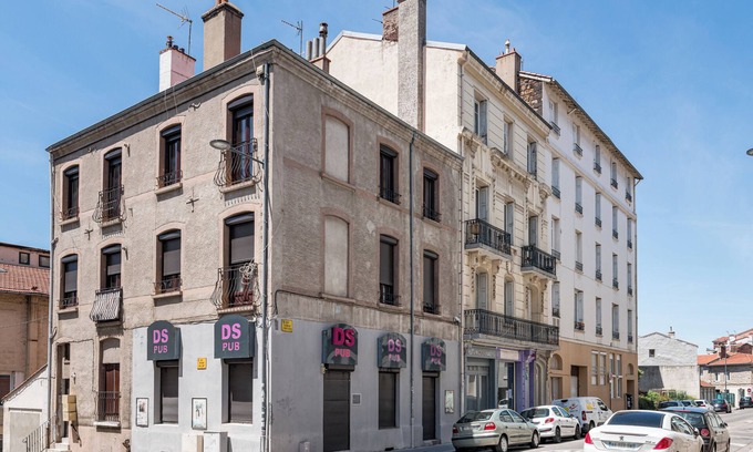 Centre Deux Apartment | Beige Hospitalité - Cléopatre - 3BR bright spacious