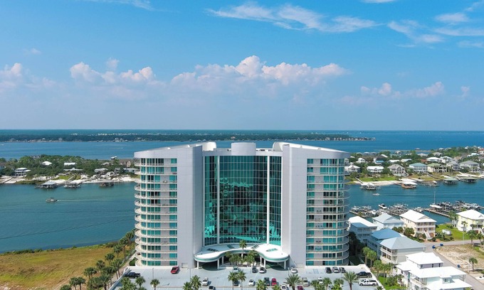 Orange Beach East Condo | Bella Luna 508 - Upscale Luxury-2bd/2bth Condo-walk to Flora-Bama-Gorgeous Views