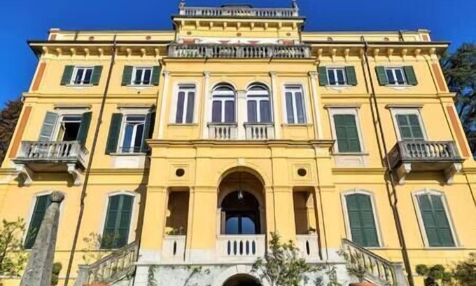 Miasino Apartment | Bellavista design beautiful view of Lake OrtaTo complete, una vacanza unica in dimora storica a 10 m