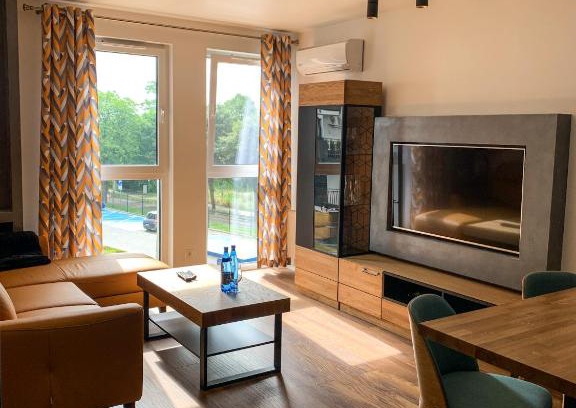 Piotrkow Trybunalski Apartment | Belzacka City Apartment