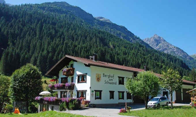 Hinterhornbach House | Berghof am Schwand