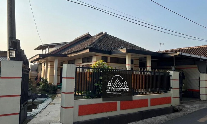 Ciater House | Berkah Huni , CIATER