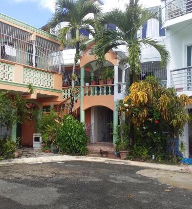 Barrio La Fortaleza Vieja House | Best bed and breakfast in Samana Breakfast Included