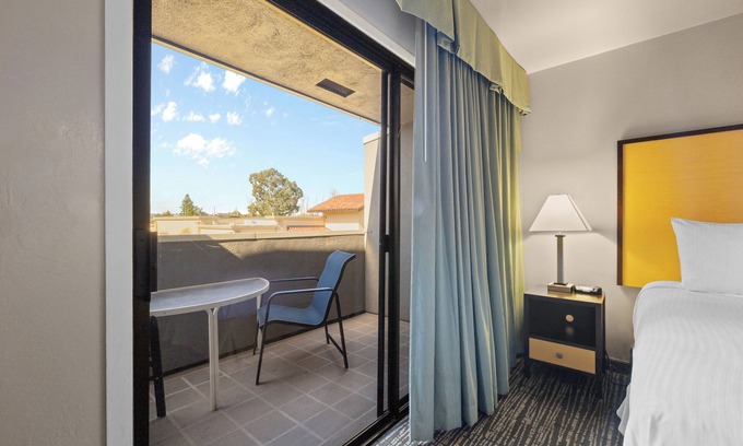 Petaluma Hotel | Best Western Petaluma Inn