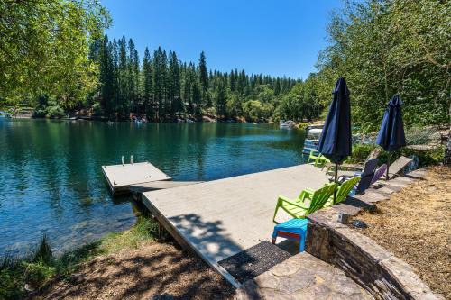 Groveland House | Better at the Lake Home with Private Dock