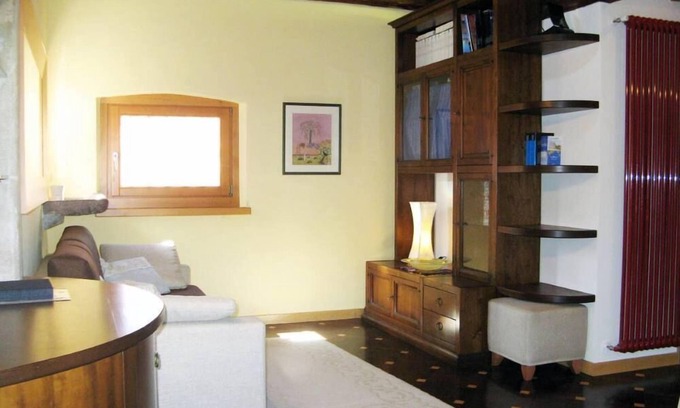 Vittorio Veneto Apartment | Between Venice and the Dolomites in the prosecco hills