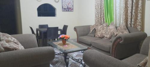 Duncans House | Bird's J Get Away.