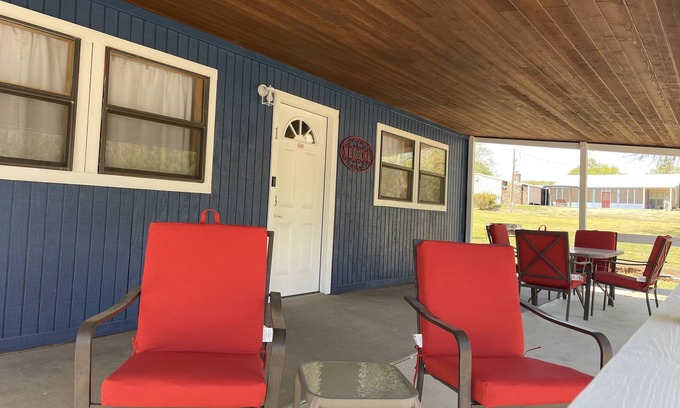 Porum Cabin | Bixby Cove Cabin #1 with boat dock access! Outdoor seating and firepit!