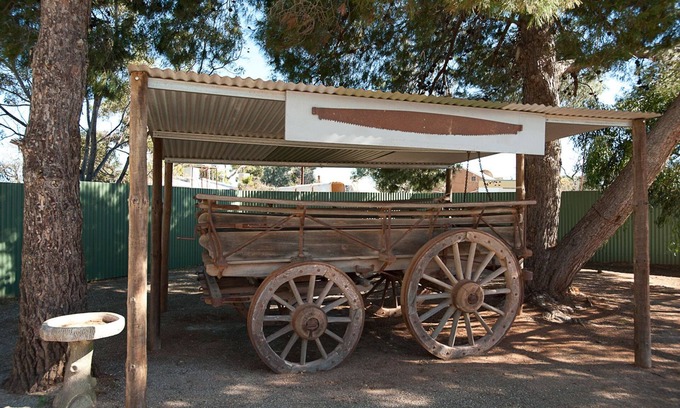 Orroroo Cottage | Black Jack Get-A-Way