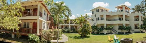 Burrell Boom Hotel | Black Orchid Resort