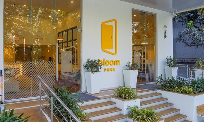 Hadapsar Hotel | Bloom Hotel - Magarpatta