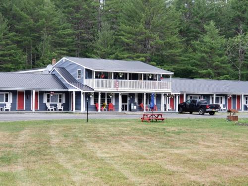 Moriah Center Hotel | Blue Ridge Motel