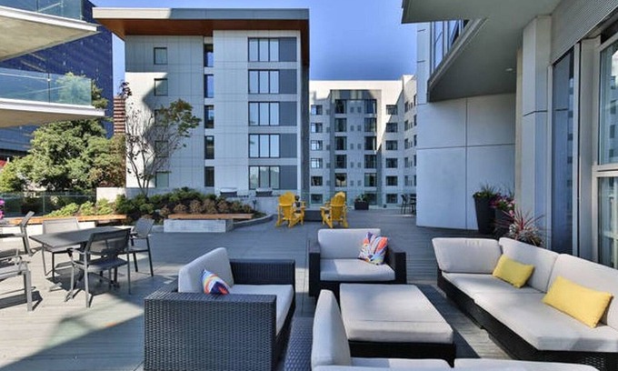 West Bellevue Apartment | Blueground | Bellevue, pool & w/d, nr park