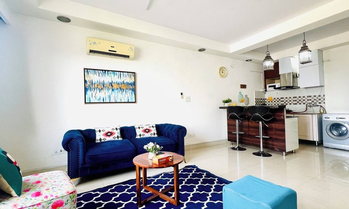 Defence Colony Apartment | BluO 1BHK Defence Colony Market - Lift, Balcony