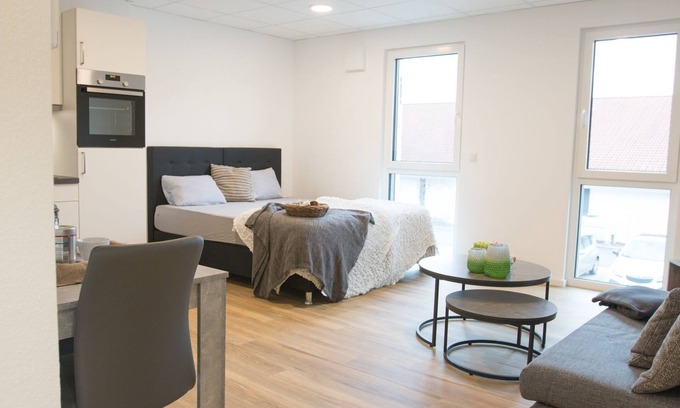 Marktheidenfeld Apartment | Boardinghouse-Baumhof55.1 - Anno Domini 1716 Boutique-Hotel apARTments