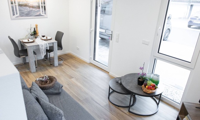 Marktheidenfeld Apartment | Boardinghouse-Baumhof55.3 - Anno Domini 1716 Boutique-Hotel apARTments