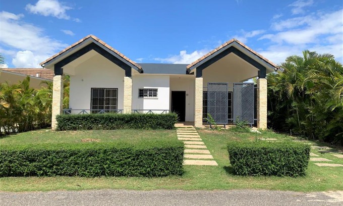 Caribbean Islands House | BOCA CHICA BEAUTIFUL HOUSE FOR RENT IN RESIDENCIAL SUEÑO CARIBEÑO