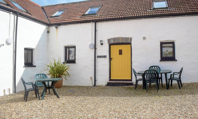 Lydstep Cottage | Boot Cottage - UK6736