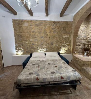 Montalcino Apartment | Borgo di Mezzo