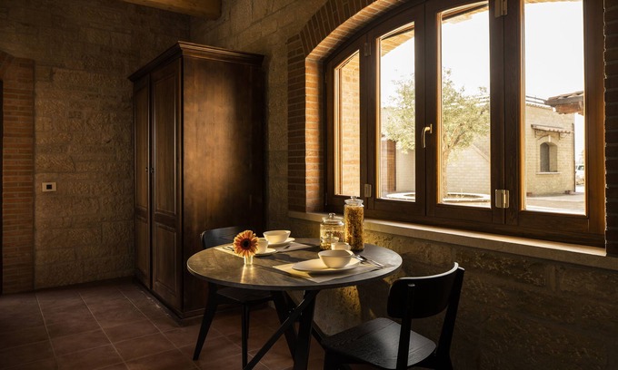 Pietrelcina House | Borgo Olivo-HOME BIANCOLILLA