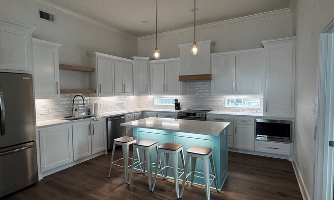 Crystal Beach House | Brand new 4/2 beach house is located 2nd Row with great views. Sleeps up to 10