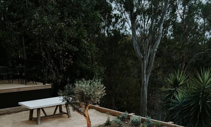 Burleigh Heads Cabin | Brand New! Burleigh Heads Luxury Retreat