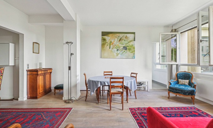 Quartier du Gros-Caillou Apartment | Branly - Franco Russe 1bdr, B'Your Home