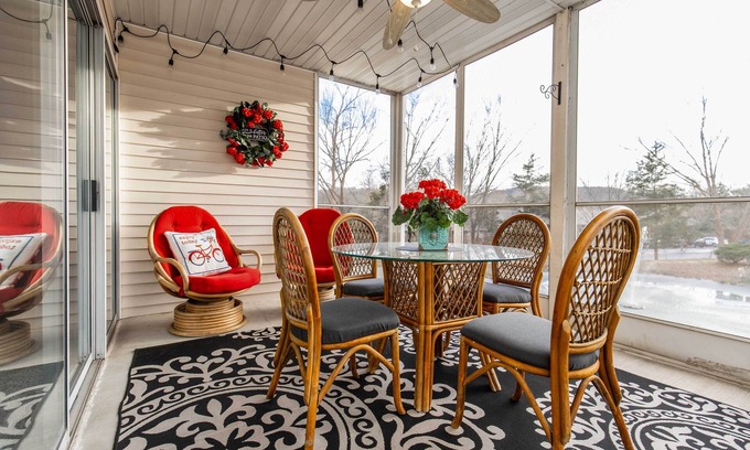 Table Rock Condo | Branson Resort Condo - 3 Miles to the Strip!