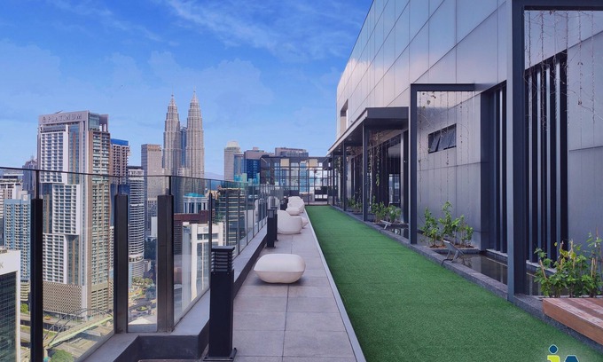 Medan Tuanku Apartment | Breathtaking City Skyline Views in Kuala Lumpur