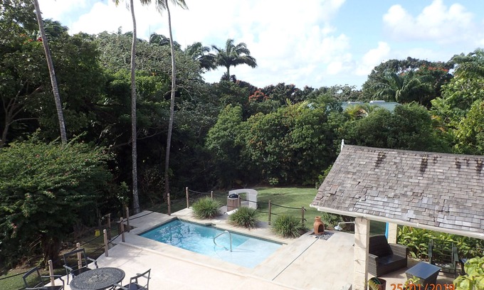 Apes Hill Apartment | Breezy, hilltop retreat with pool, only 10 minutes from Holetown