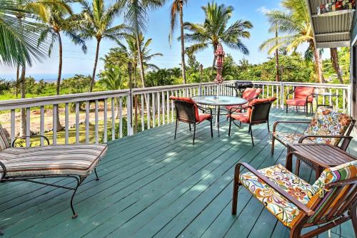 Kona Palisades House | Breezy Kailua-Kona Bungalow with Lanai and Ocean View!