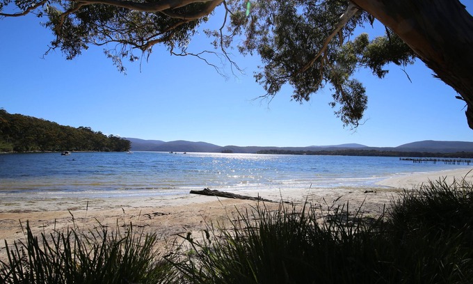 Port Arthur Cottage | Bridgecroft Beach Shack - blissful spa retreat for 6