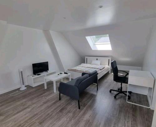 Berg House | Bright and cozy room close to airport Grenier