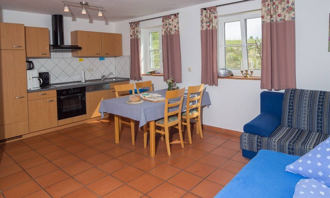 Breitenthal Apartment | Bright and spacious apartment "Löwenzahn" with sun terrace, incl. WIRELESS INTERNET ACCESS