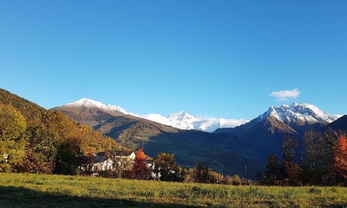 Gignod Apartment | Bright apartment in a typical Aosta Valley house. Panoramic area near Aosta