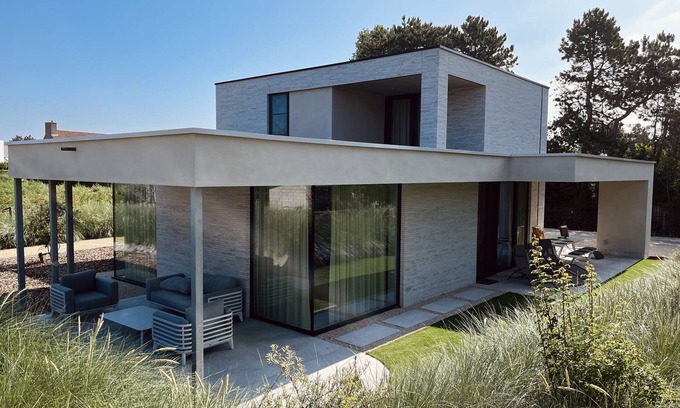 Koksijde Villa | Bright modern villa (8p) surrounded by greenery near the Belgian coast