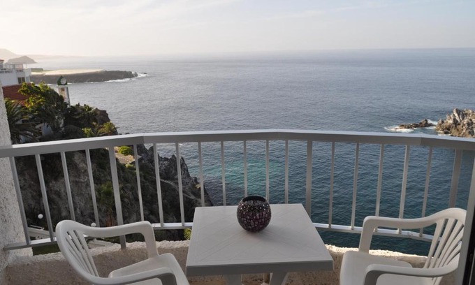 San Marcos Apartment | Bright Studio by the sea