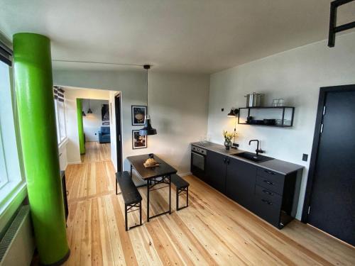 Torshavn Apartment | Broncks Apartment 4 - Modern 1-Bedroom in the Heart of Tórshavn