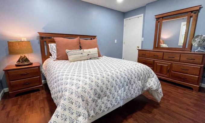 Grawn House | Brookside Cottages and Resort Mason Creek