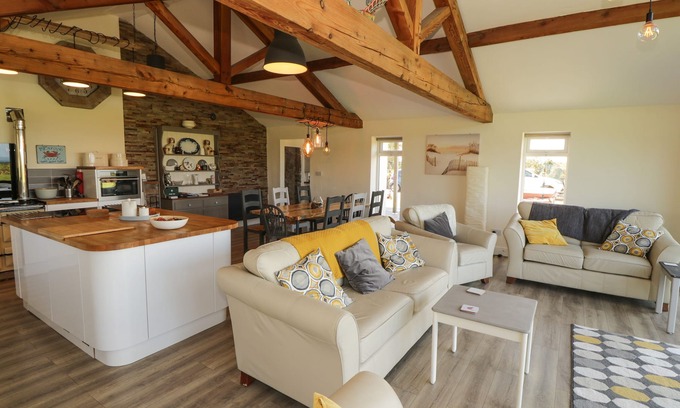 Garn Fadryn Cottage | Bryn Ffynnon