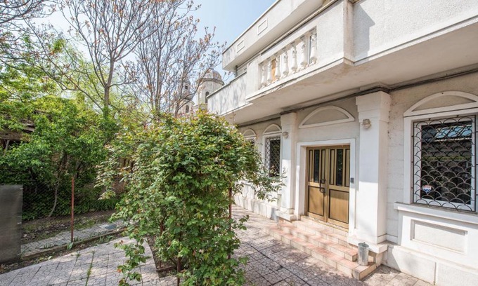 Bucharest City-Centre Apartment | Bucharest Old Town Villa